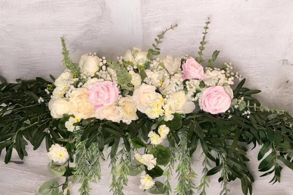 Top table arrangement