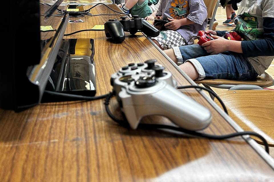 Kilmarnock-lego-gaming-hire-fa