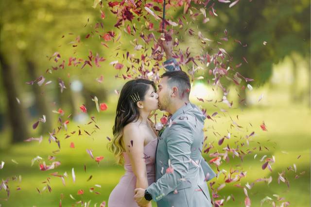 Blooming Love 🤍
