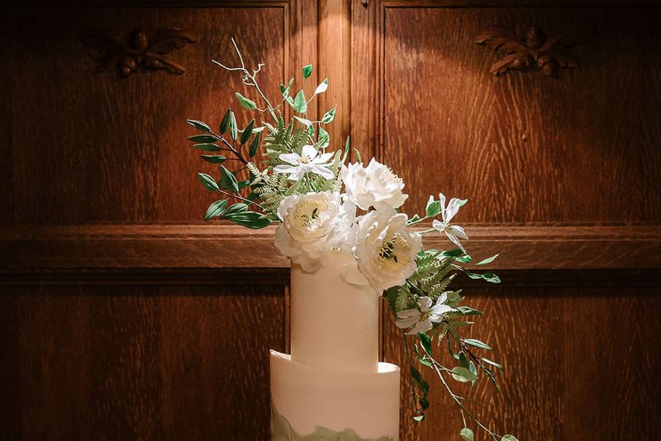 Sugar and wafer paper flowers