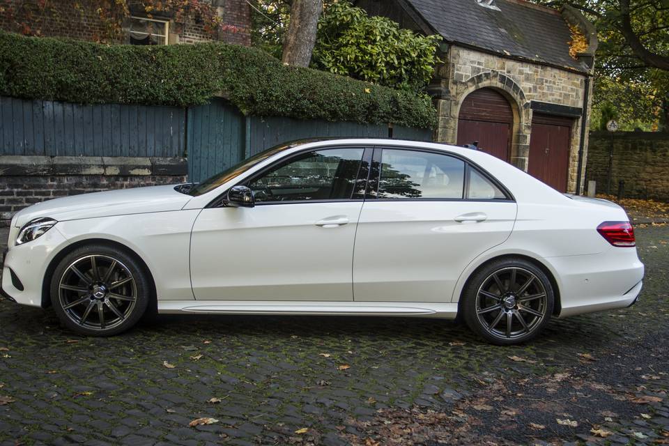 Mercedes-Benz Wedding Car