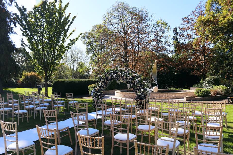 Outdoor ceremony