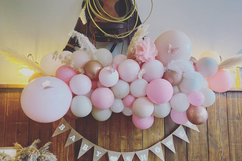 Baby shower balloon cloud