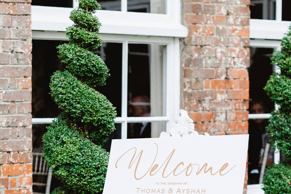 Welcome sign