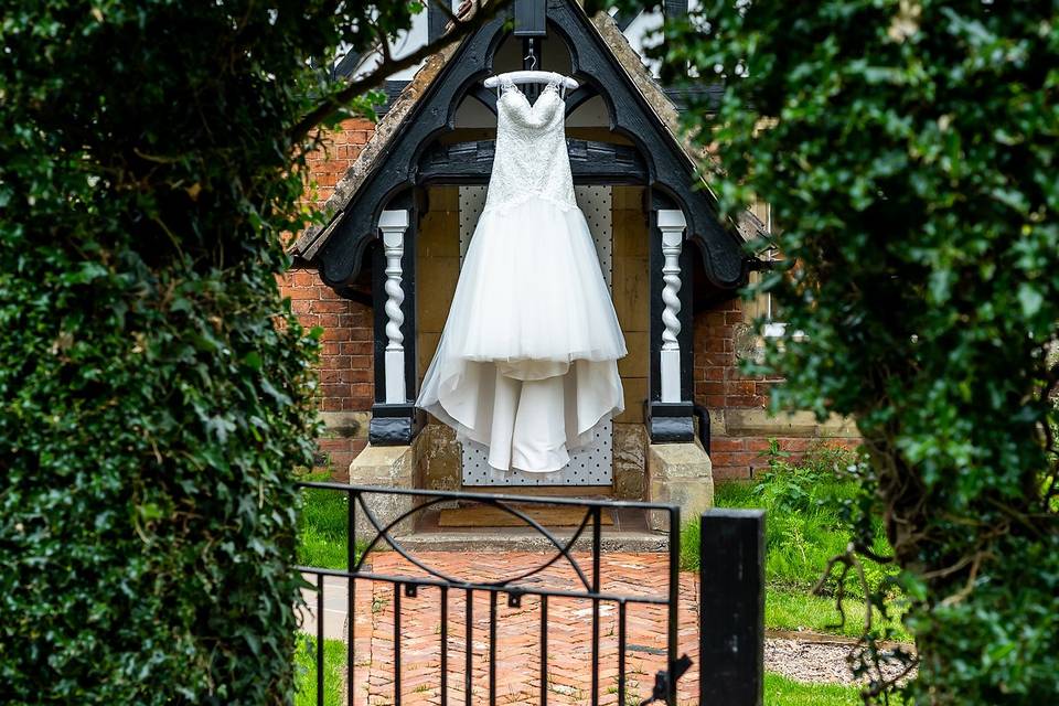 Hanging the dress