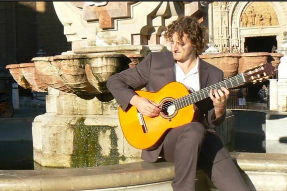 Wedding guitarist