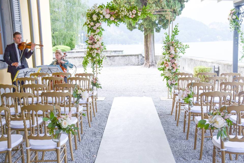 Wedding arch