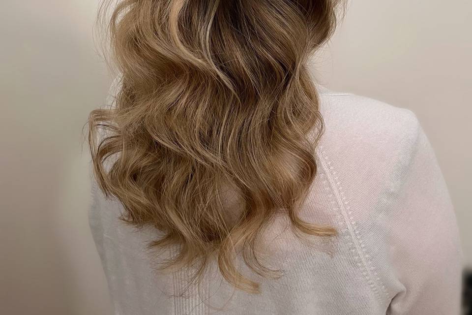 Effortlessly Fluffy Waves