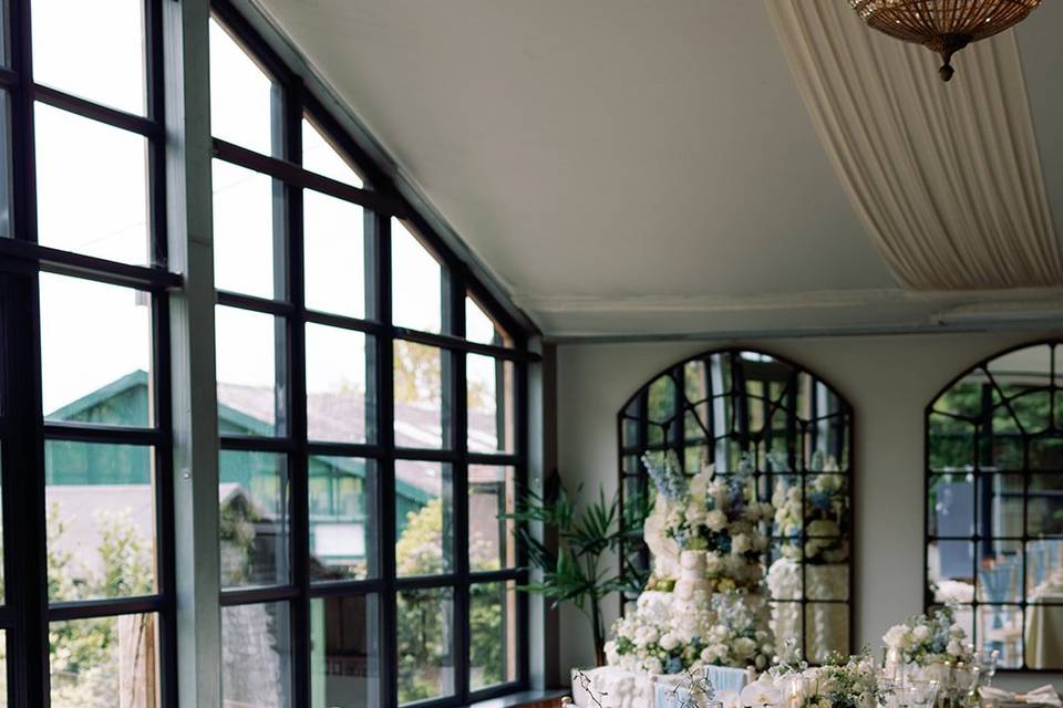Blue and white wedding