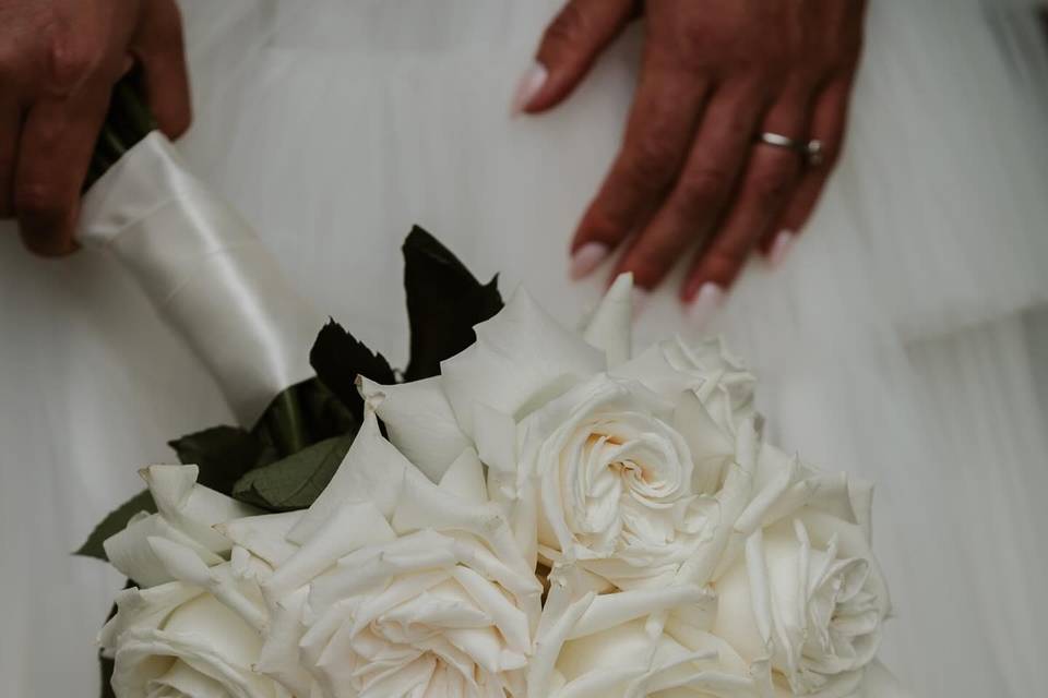 Reflexed rose bouquet
