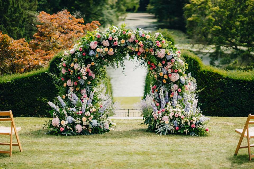 Aisle Arch