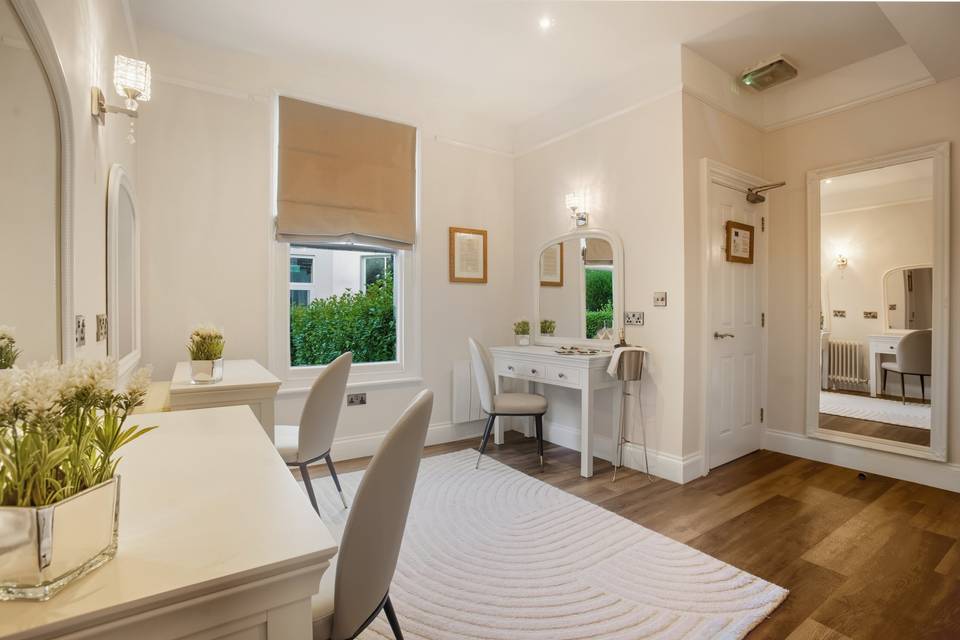 Bridal Get Ready Room 1...