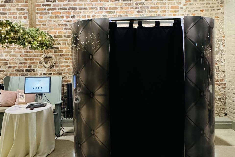 Black Chesterfield booth