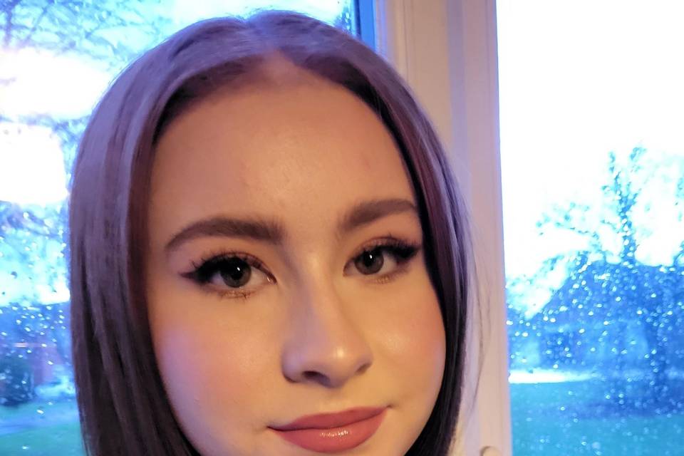 Teen makeup