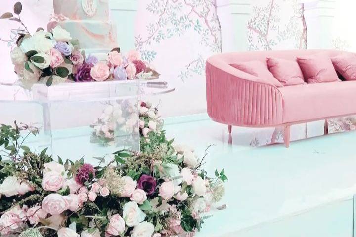 Style Bohemia pink floral staging