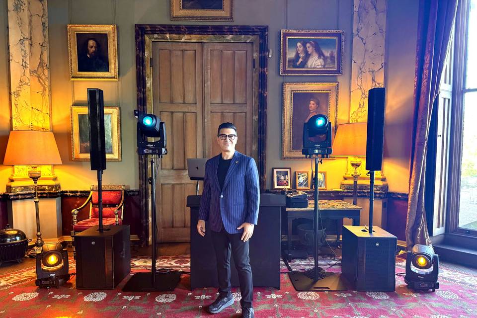 Eastnor Castle Dj Kam