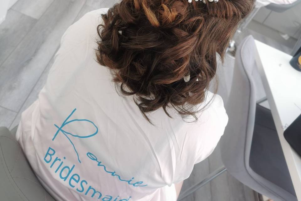 Junior bridesmaid hairstyling