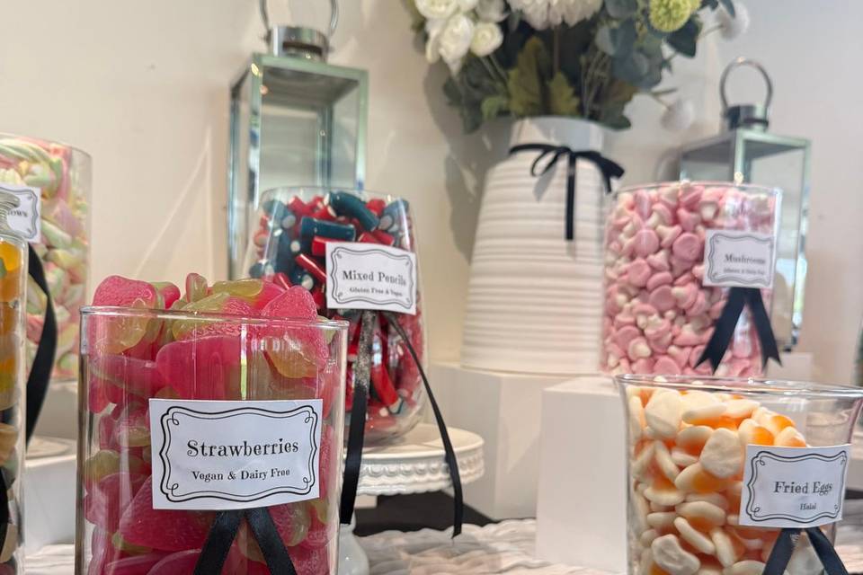 Sweet table