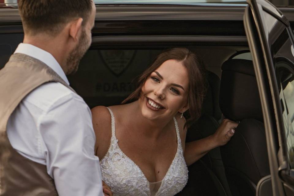 Bride & Groom arrival