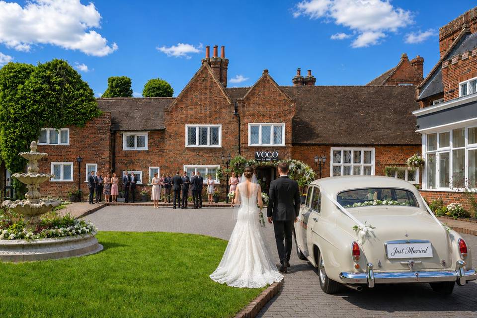 Arrival Wedding party