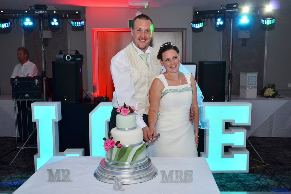 West Mead Hotel - Wedding cake