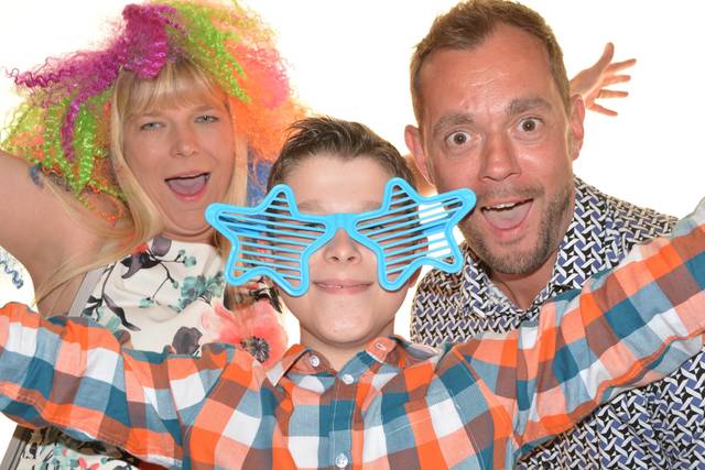 Simply The Best Photo Booths