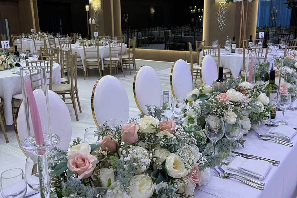 Wedding reception decor