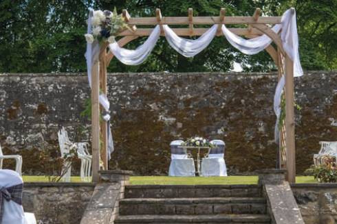 Walled Garden - Ceremony