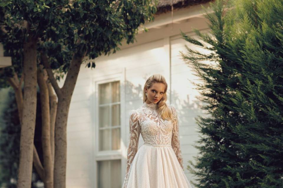 Modest wedding dress