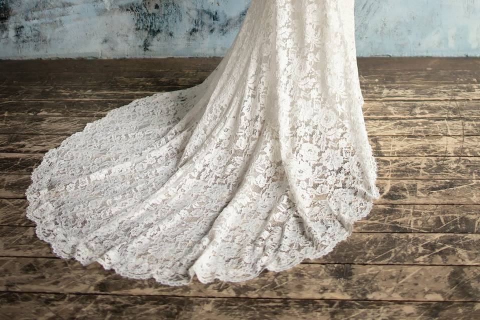 Alyssa - Lace Wedding Dresses