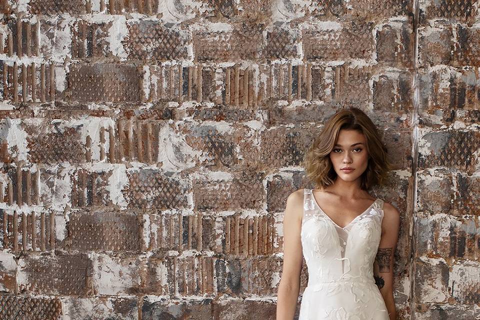 Piper - Lace Wedding Dress