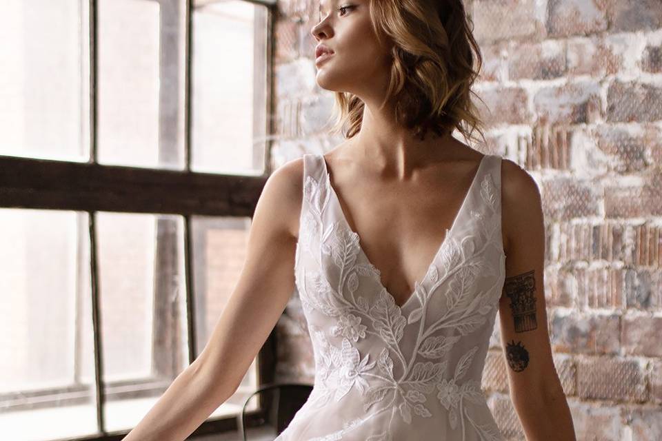 Liv - Boho Wedding Dress