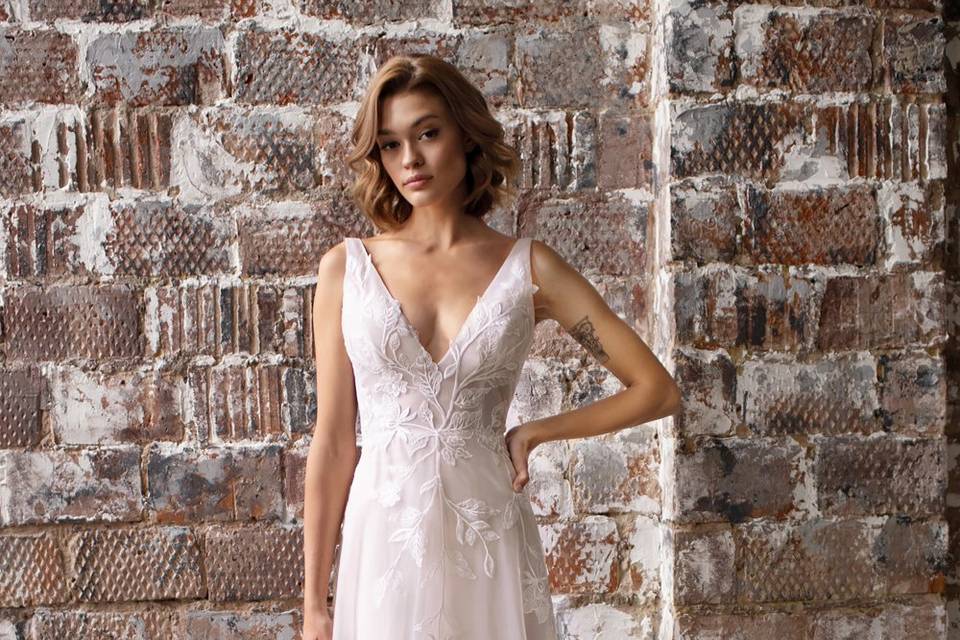 Liv - Boho Wedding Dress