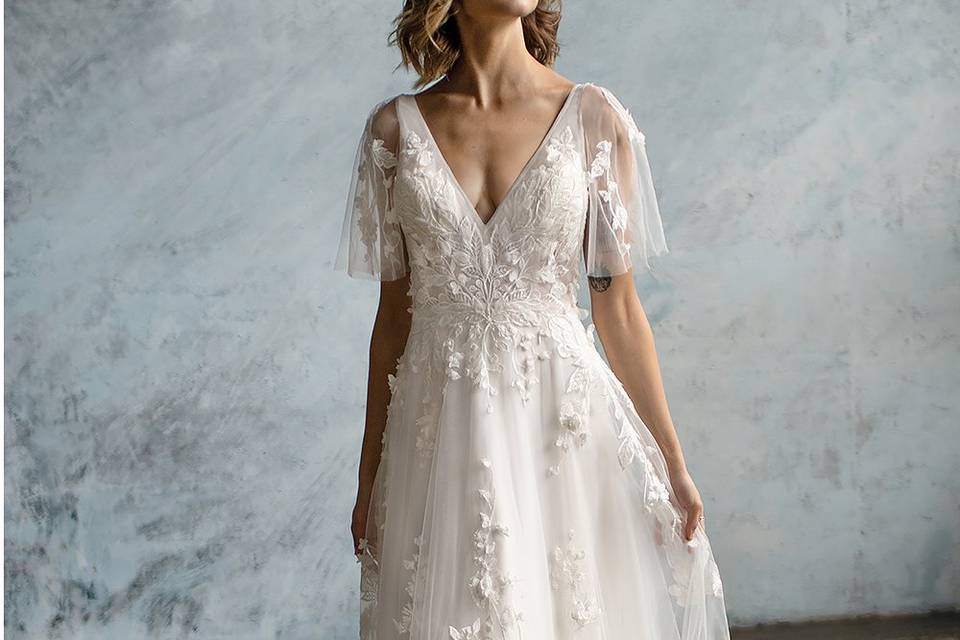 Delphine - Boho Wedding Dress