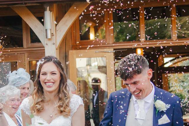 Bride and Groom Confetti