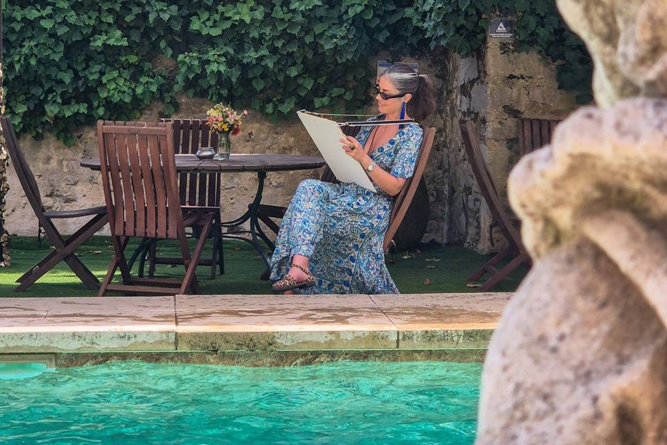 Sketching guests in the pool
