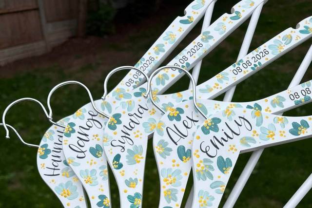 Customised hangers