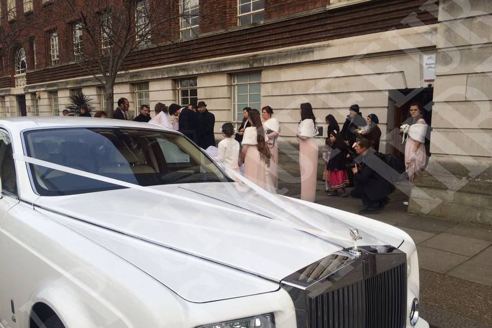 Rolls royce wedding car