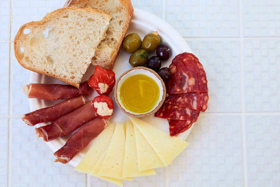 Charcuterie plate