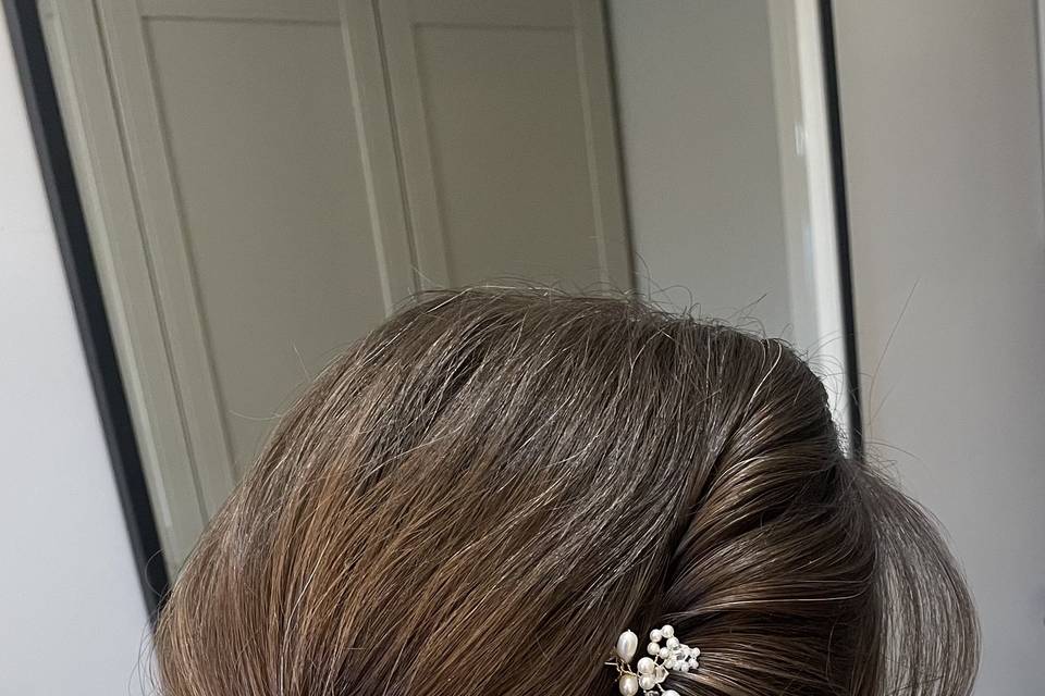 Bridal hair pins