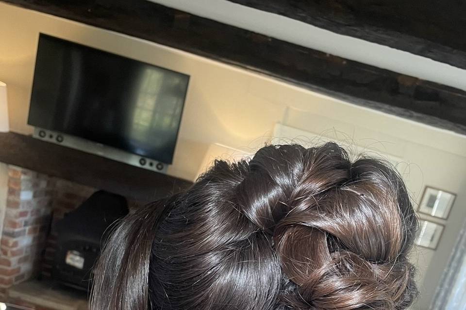 Bridesmaid hair