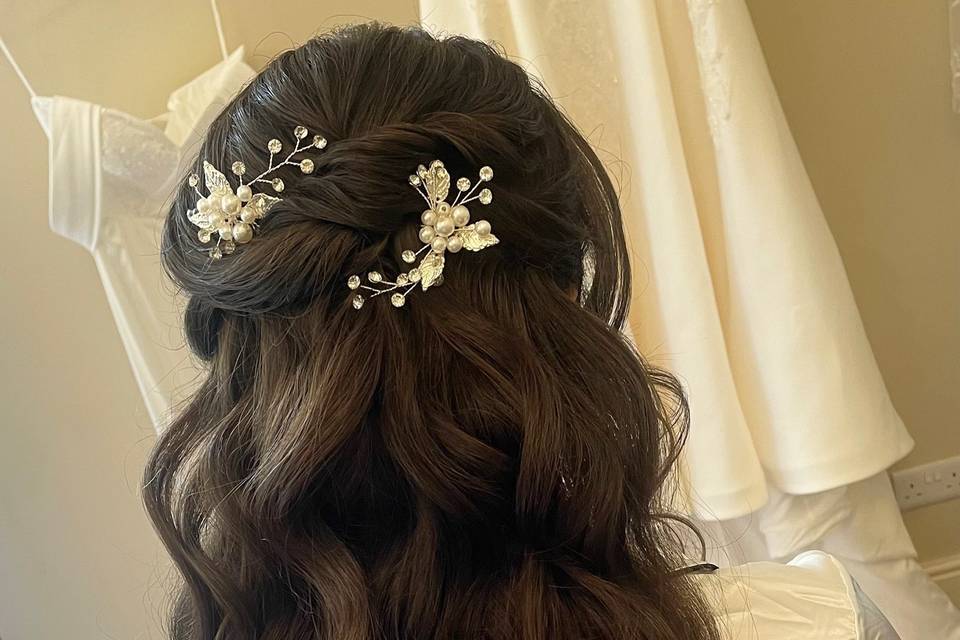 Bridal hair