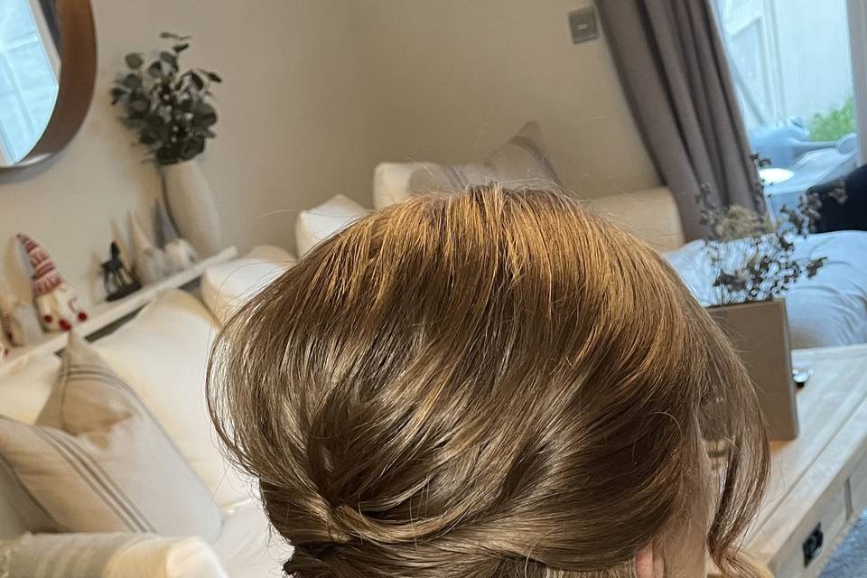 Bridesmaid hair