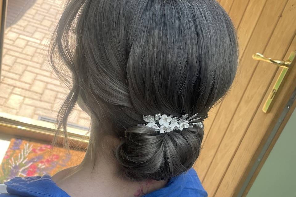 Bridesmaid bun