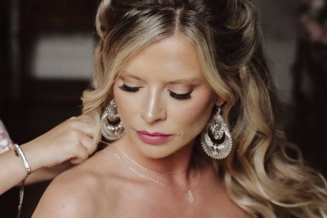 Stephanie Warren Makeup Artist
