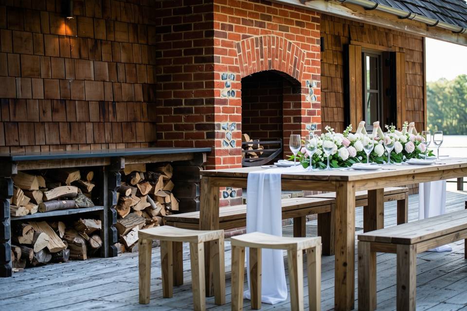 Outdoor Dining Setup