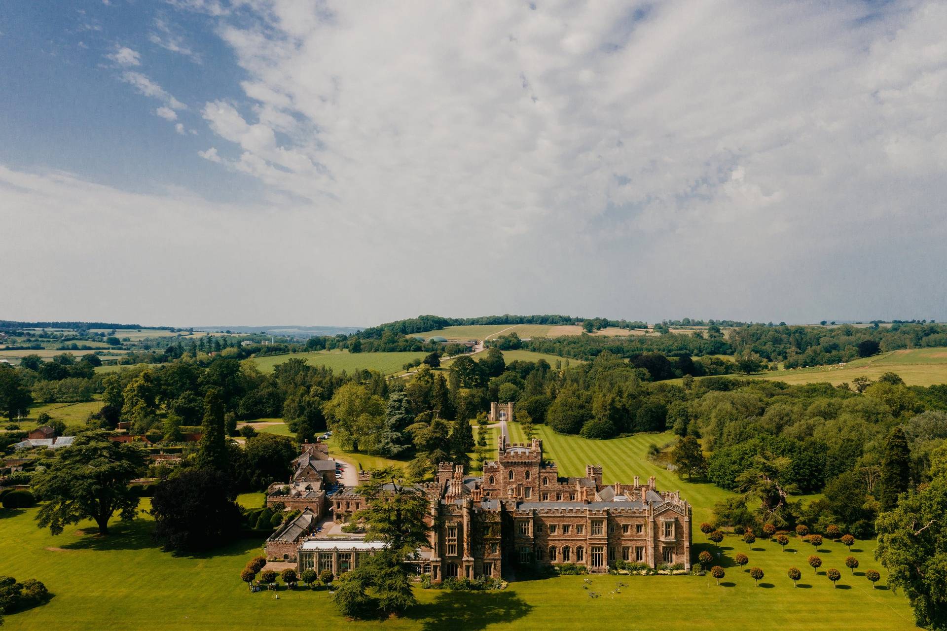 Hampton Court Castle Castle Weddings Hereford, Herefordshire | Hitched ...