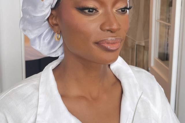 Glam makeup