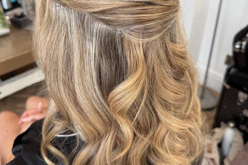 Bridesmaid hair