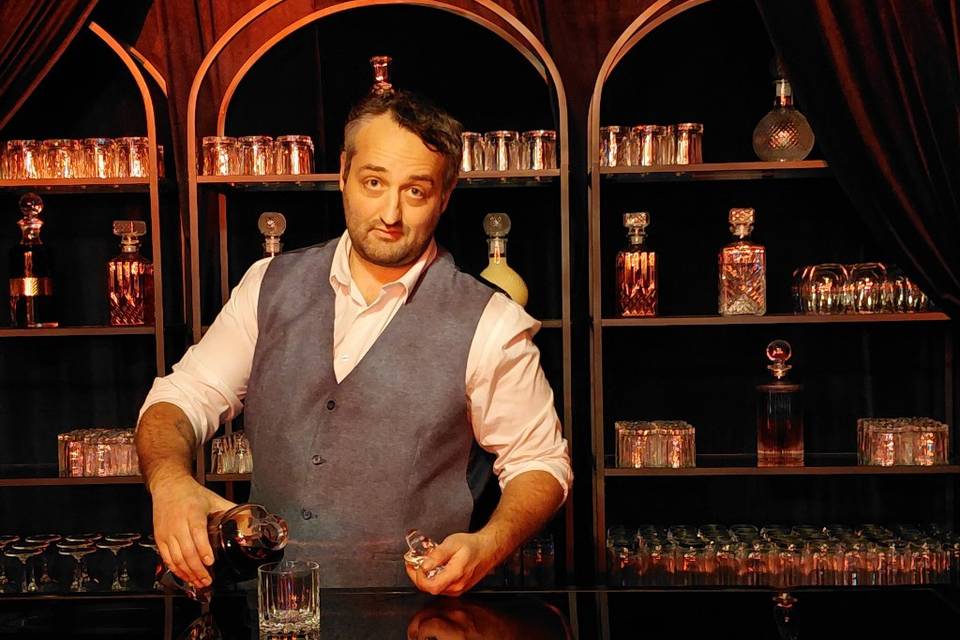 Exclusive Bar